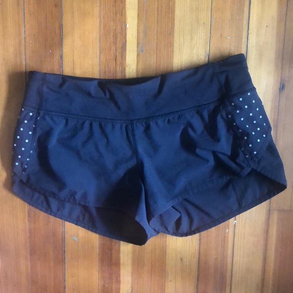 Lululemon shorts - Picture 1 of 3
